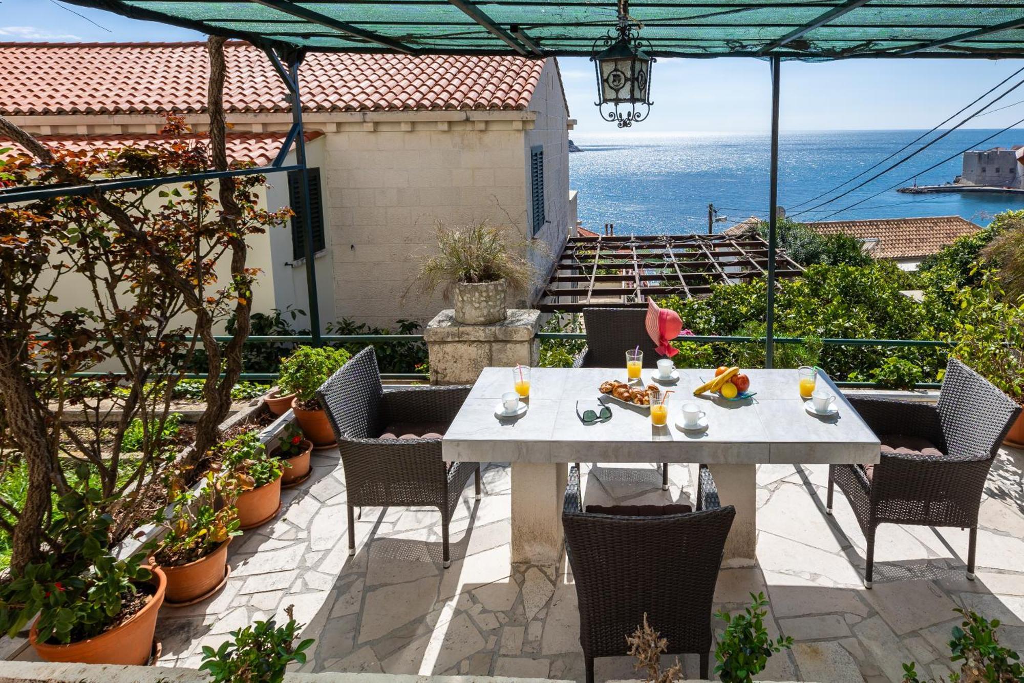 Apartment Flora Dubrovnik Bagian luar foto